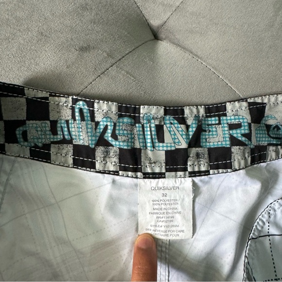 Quicksilver Swim Board Shorts Mens Size 32 - Picture 4 of 4